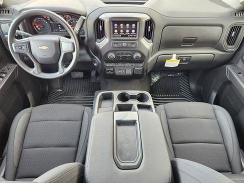 Used 2026 Chevrolet Silverado 1500 Custom w/ Turbomax Blackout Package image 28