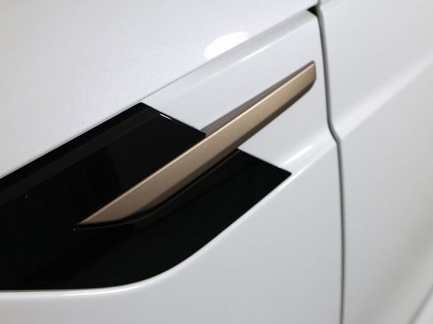 Used 2025 Land Rover Range Rover Sport Dynamic SE image 53