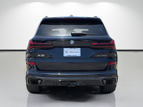 New 2026 BMW X5 xDrive50e w/ Executive Package AWD/4WD image 4