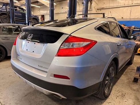 Used 2015 Honda Crosstour EX-L image 13