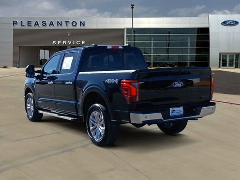 Used 2025 Ford F150 Lariat w/ Equipment Group 501A Mid image 3