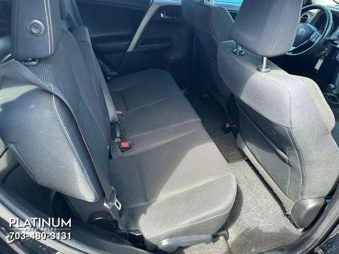 Used 2016 Toyota RAV4 XLE AWD/4WD image 15