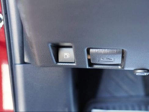 Certified 2022 Toyota RAV4 XLE Premium image 22