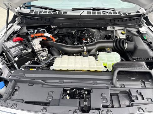 Used 2025 Ford F150 King Ranch w/ FX4 Off-Road Package image 27