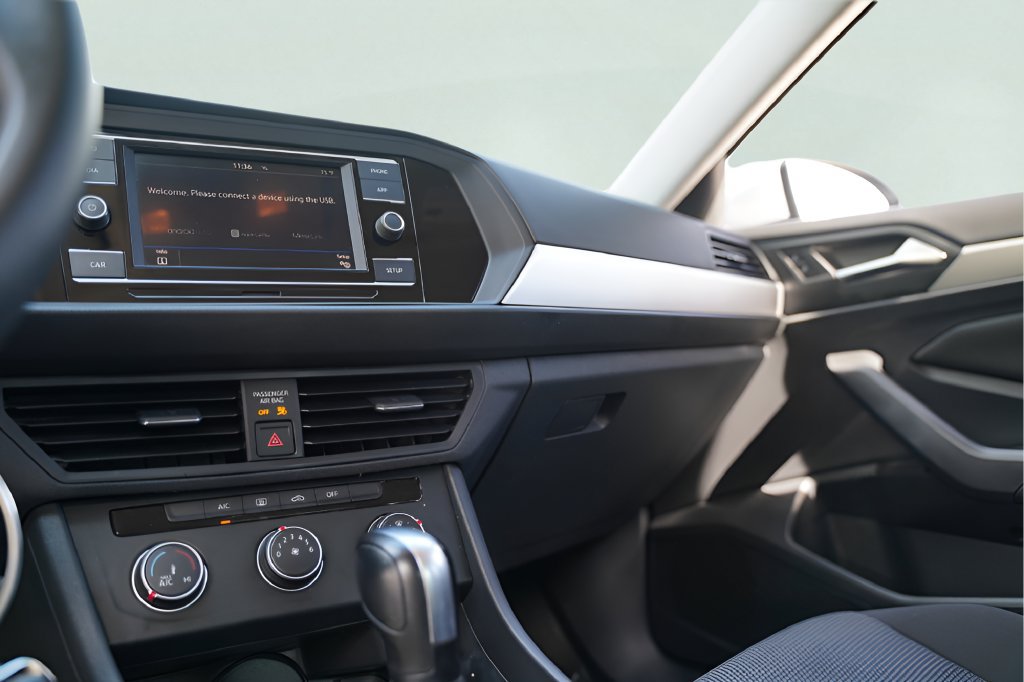 Used 2019 Volkswagen Jetta S w/ Driver Assistance Package FWD image 15