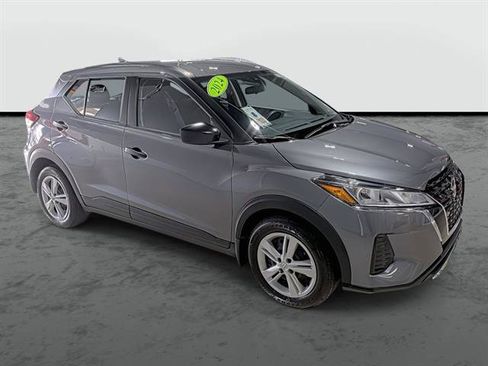 Used 2024 Nissan Kicks S FWD image 5