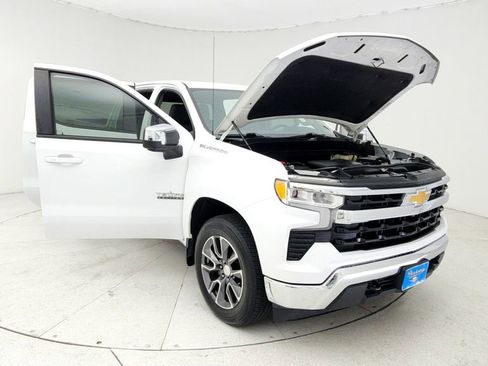 Certified 2022 Chevrolet Silverado 1500 LT w/ Texas Edition Plus image 10