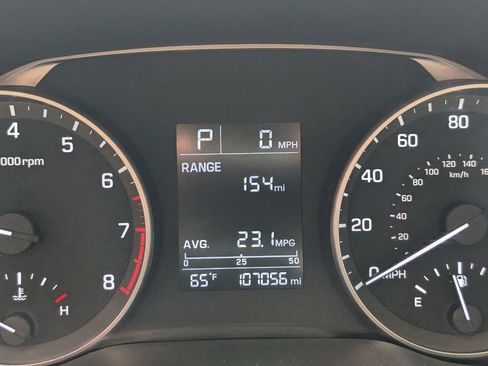 Used 2017 Hyundai Elantra SE FWD image 20