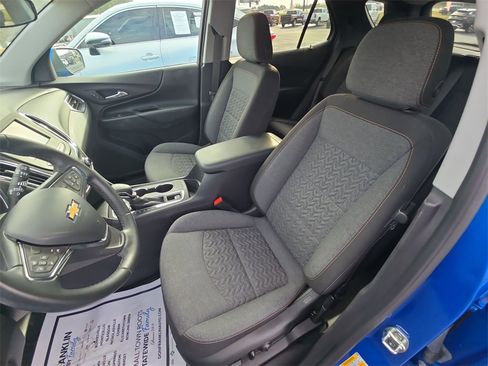 Used 2024 Chevrolet Equinox LT image 17