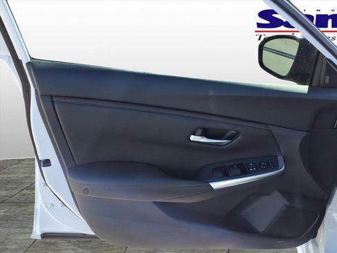 Used 2024 Nissan Sentra SR image 11