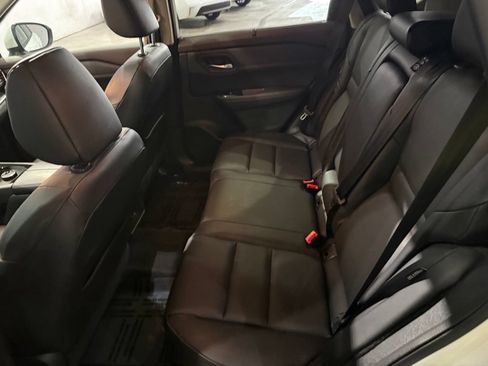 Used 2022 Nissan Rogue SV w/ SV Premium Package AWD/4WD image 31