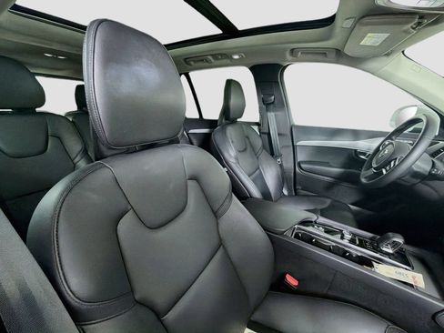 Certified 2024 Volvo XC90 B5 Core AWD/4WD image 30