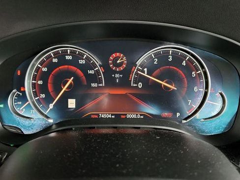 Used 2018 BMW 540i image 28