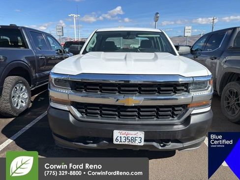 Used 2018 Chevrolet Silverado 1500 W/T w/ Trailering Package image 2
