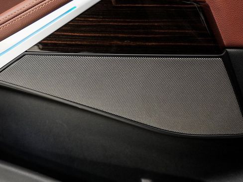 Used 2021 BMW X5 xDrive45e w/ Premium Package image 27