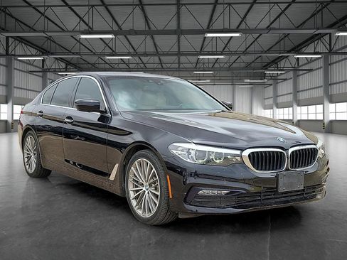 Used 2018 BMW 530i xDrive AWD/4WD image 6