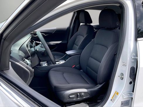Used 2024 Chevrolet Malibu LT FWD image 21