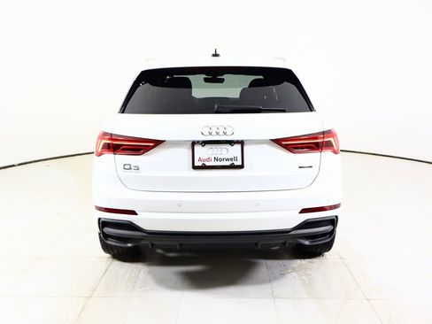 Used 2025 Audi Q3 2.0T Premium w/ Convenience Package image 15