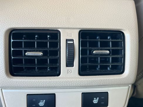 Used 2016 Subaru Outback 2.5i Limited image 20