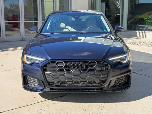 Used 2025 Audi A6 Premium Plus image 2