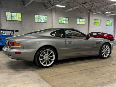 Used 2002 Aston Martin DB7 Vantage image 42