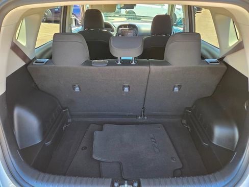 Used 2024 Kia Soul LX w/ Option Group 015 FWD image 18