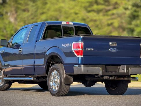 Used 2011 Ford F150 XLT w/ XLT Chrome Pkg AWD/4WD image 9