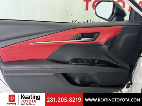 Used 2026 Toyota Camry XSE w/ Premium Package FWD image 13
