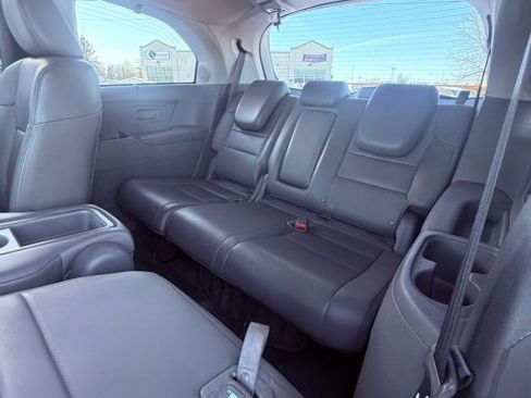 Used 2012 Honda Odyssey Touring image 11