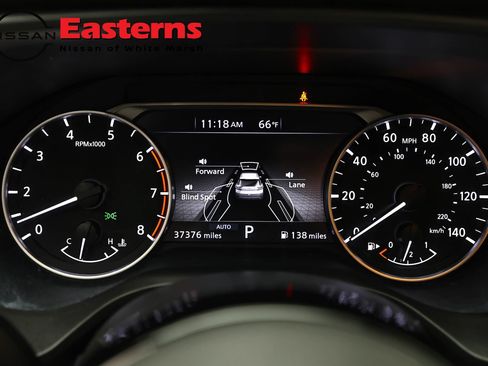 Used 2023 Nissan Rogue SV AWD/4WD image 17