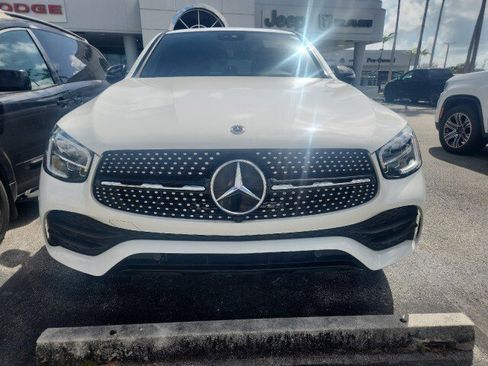 Used 2022 Mercedes-Benz GLC 300 4MATIC Coupe image 12