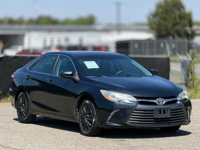 Used 2016 Toyota Camry LE