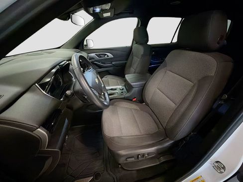 Used 2023 Chevrolet Traverse LT w/ LPO, Floor Liner Package AWD/4WD image 21