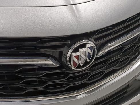 Used 2023 Buick Encore GX Essence image 19