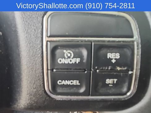 Used 2016 Jeep Wrangler Unlimited Sahara w/ Connectivity Group AWD/4WD image 12