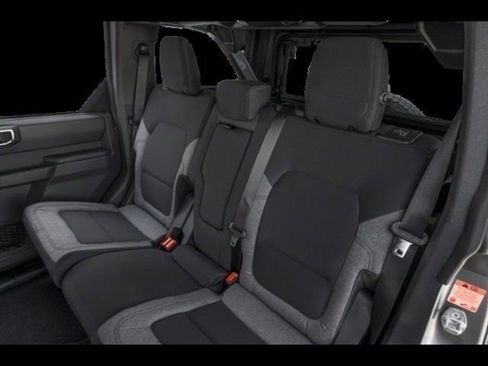 New 2025 Ford Bronco Big Bend image 10