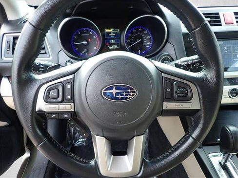 Used 2015 Subaru Outback 2.5i Limited AWD/4WD image 15