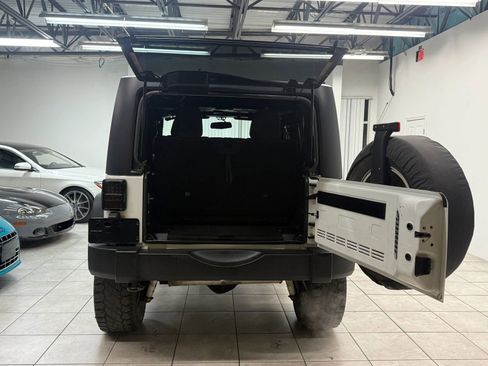 Used 2013 Jeep Wrangler Sport image 16