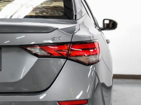 Used 2020 Nissan Sentra SR w/ Lighting Package image 49