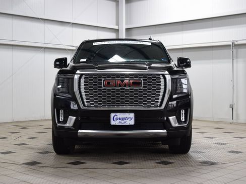 Used 2024 GMC Yukon XL Denali w/ Max Trailering Package image 2