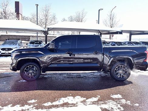 Used 2023 Toyota Tundra Platinum image 5