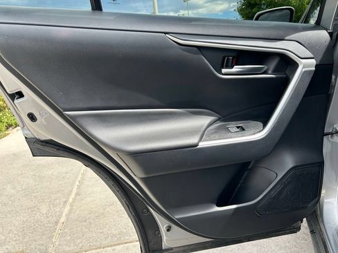 Used 2025 Toyota RAV4 XLE Premium FWD image 25