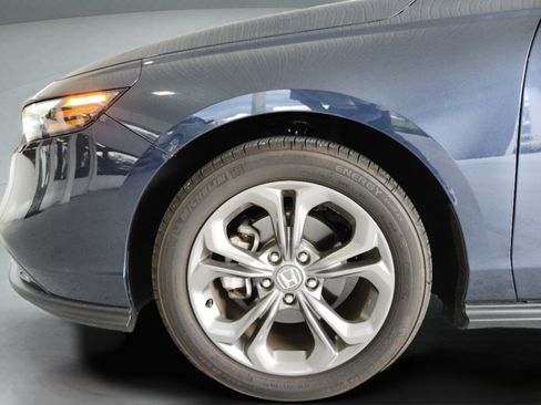 Used 2024 Honda Accord EX image 33