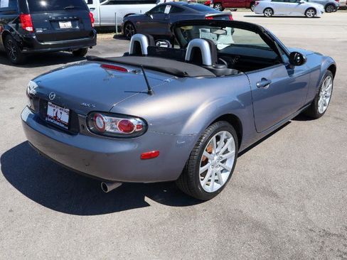 Used 2006 MAZDA MX-5 Miata Sport image 5