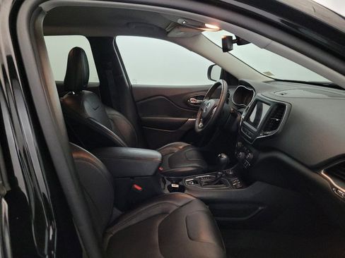 Used 2022 Jeep Cherokee Latitude Lux AWD/4WD image 21
