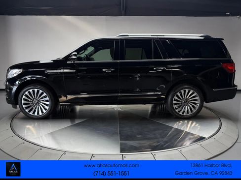 Used 2019 Lincoln Navigator L Reserve AWD/4WD image 4