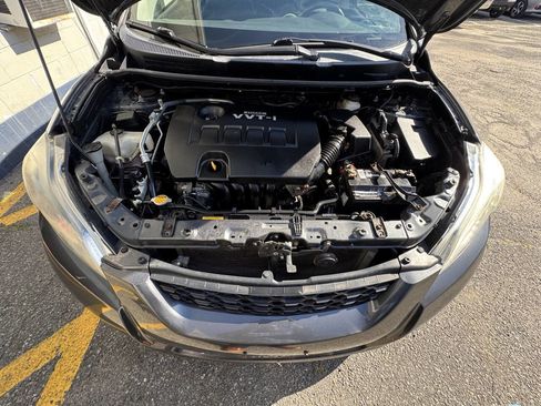 Used 2009 Toyota Matrix image 4