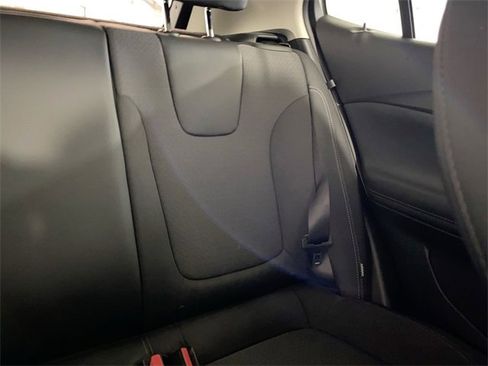 Used 2022 Buick Encore GX Preferred w/ Cold Weather Comfort Package image 14