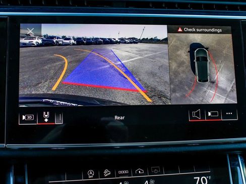 Used 2022 Audi Q8 Premium Plus w/ Premium Plus Package image 19