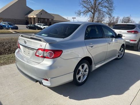 Used 2013 Toyota Corolla S image 3